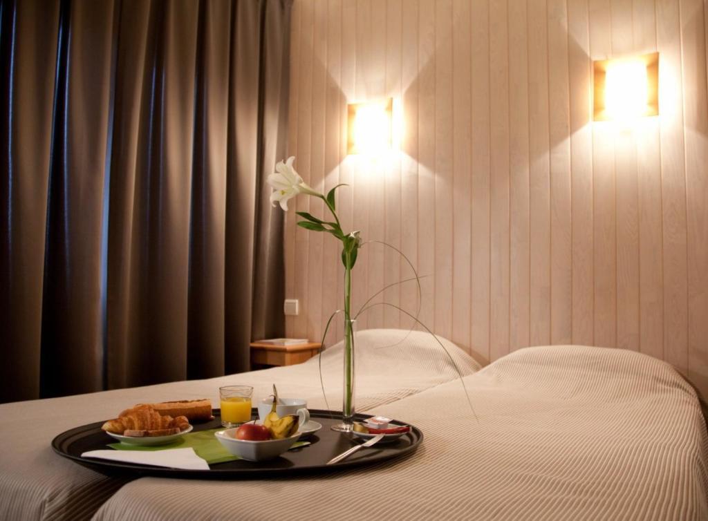 Logis Hotel Le Relais Biscarrosse Eksteriør billede